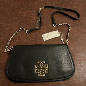 BRAND NEW tory burch black leather reva clutch